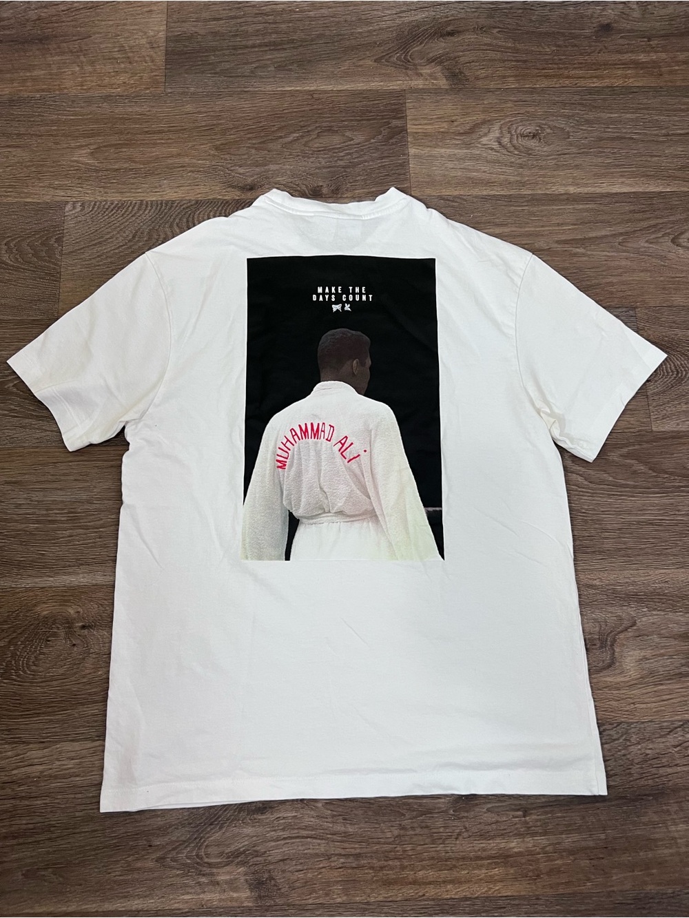 Bershka white Muhammad Ali tee Size S #muhammadali #boxing
A570